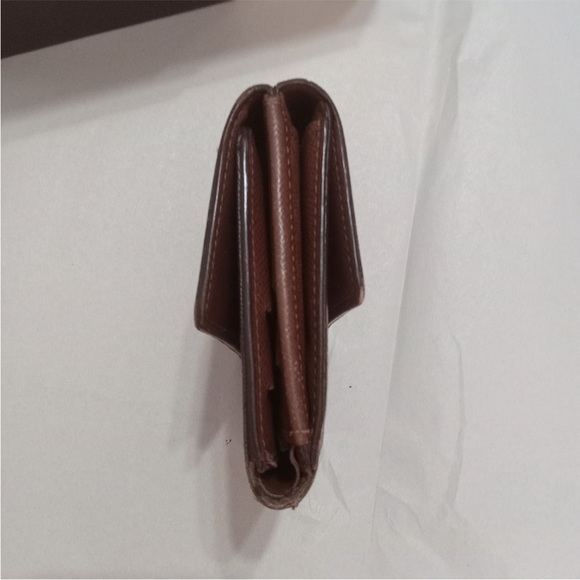 Louis Vuitton Monogram Compact Wallet w/ Box - Authentic - Picture 3 of 14